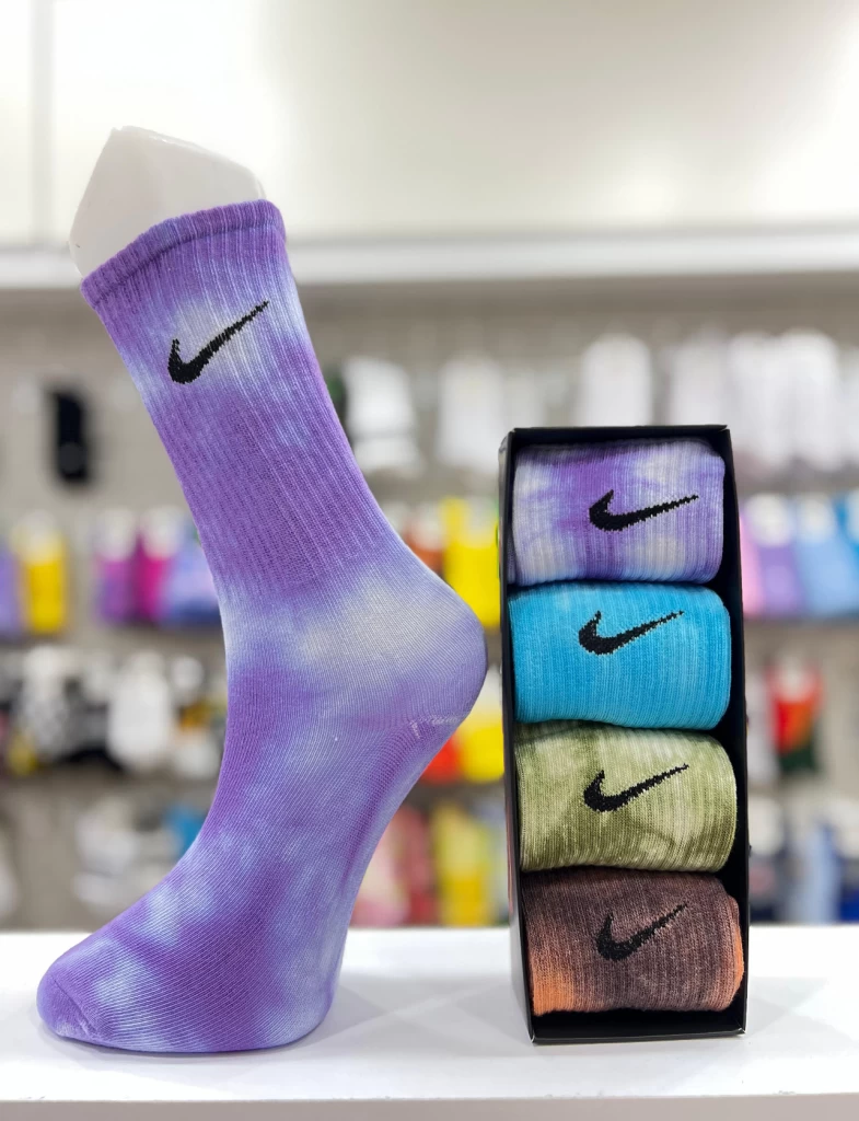 LONG NIKE BOX 2